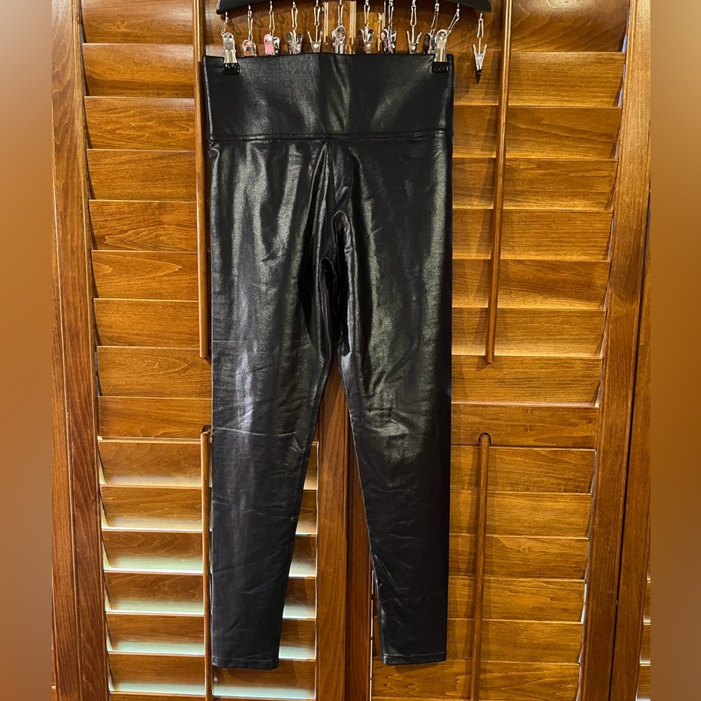 Carbon38 Leggings